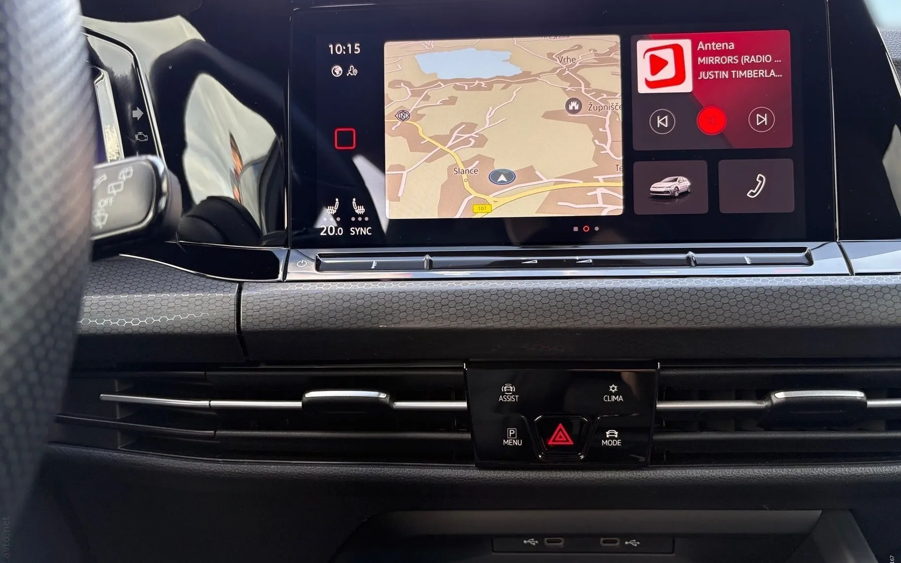 Notranja slika - Volkswagen Golf - 2.0 TSI DSG GTI - 9