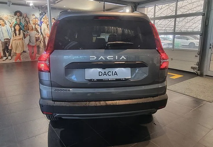 Zunanja slika - Dacia Jogger - Expression 1.0 TCe110 +paket Varnost + My Revision - 6