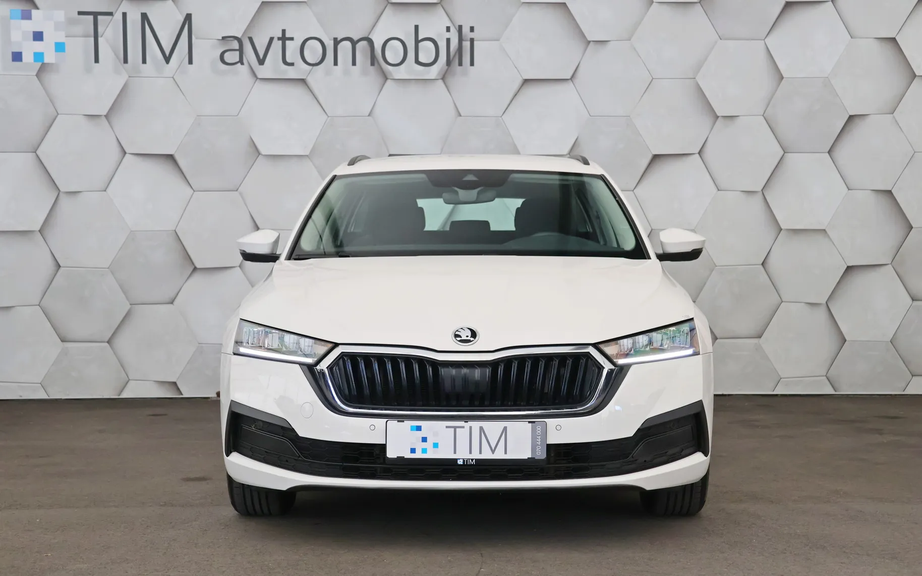 Zunanja slika - Škoda Octavia - 2.0 TDI DSG Ambition 115KM - 5