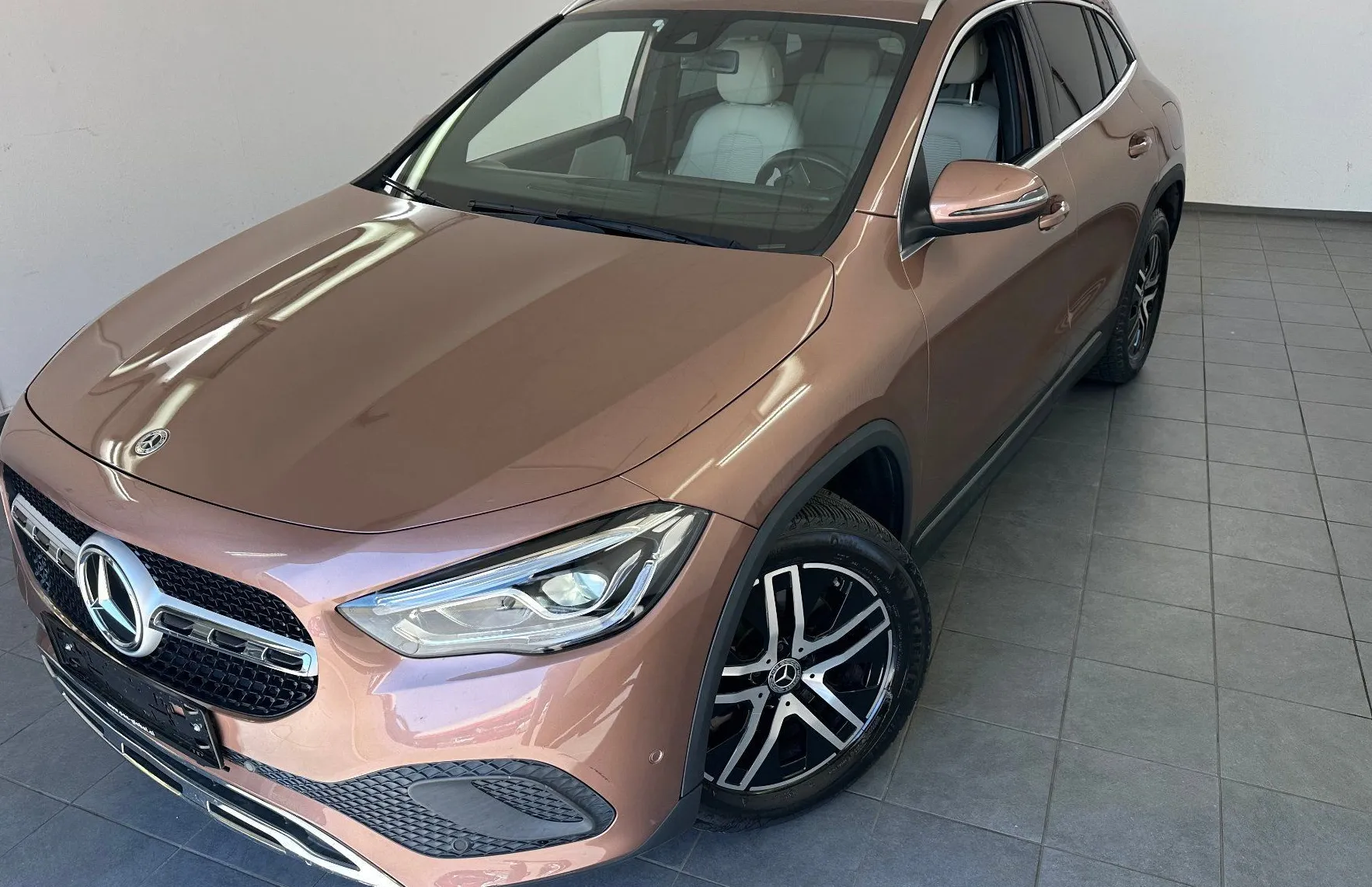 Zunanja slika - Mercedes-Benz GLA-Razred - 250 e Avt.KAMERA.NAVI.ACC.LED.USNJE.SAMO 49.000 KM - 1