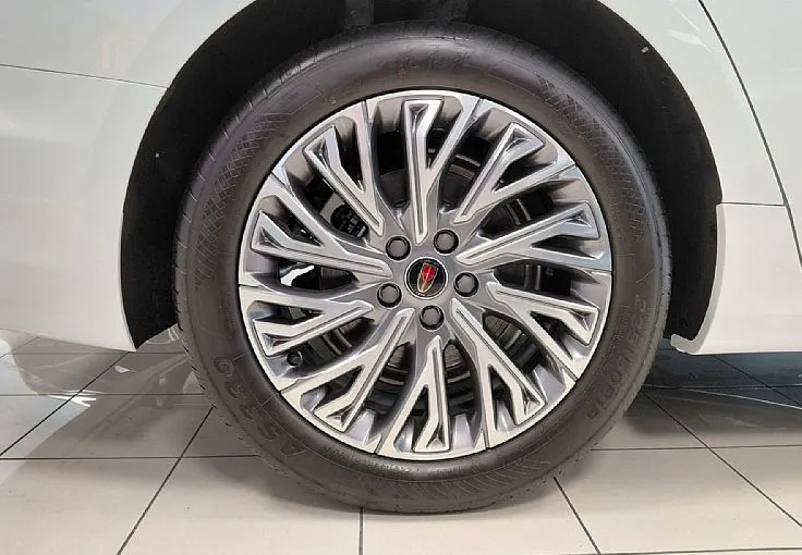 Zunanja slika - Hongqi H5 - 2.0T Ousado Avt. - 11