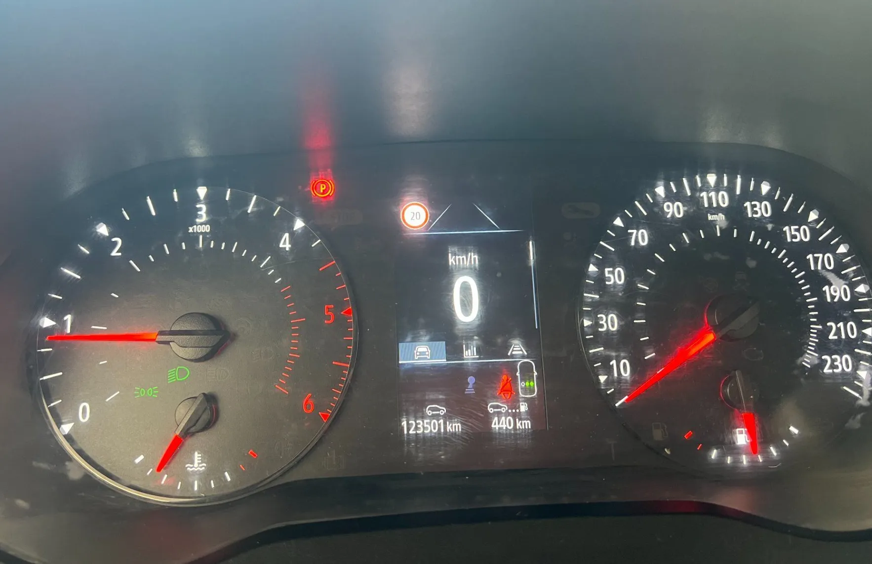 Zunanja slika - Renault Kangoo - 1.5 Blue dCi 95Edition One - 10
