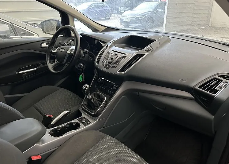 Zunanja slika - Ford C-MAX - 1.0 EcoBoost 92 kW  125 KM . M6 Titanium - 4
