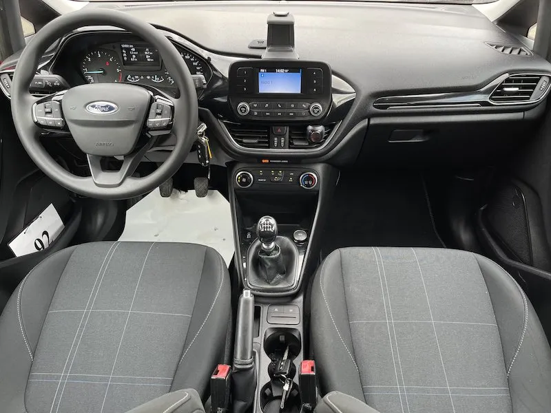 Zunanja slika - Ford Fiesta - Trend 1.5 TDCi 85KM•TEMPOMAT•BLUETOOTH•USB - 13