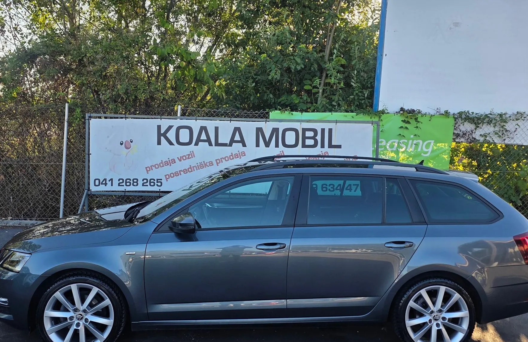 Zunanja slika - Škoda Octavia - COMBI 2.0TDI DSG LED-NAVI-CANON-GRETJE SEDEŽEV-ALU - 7