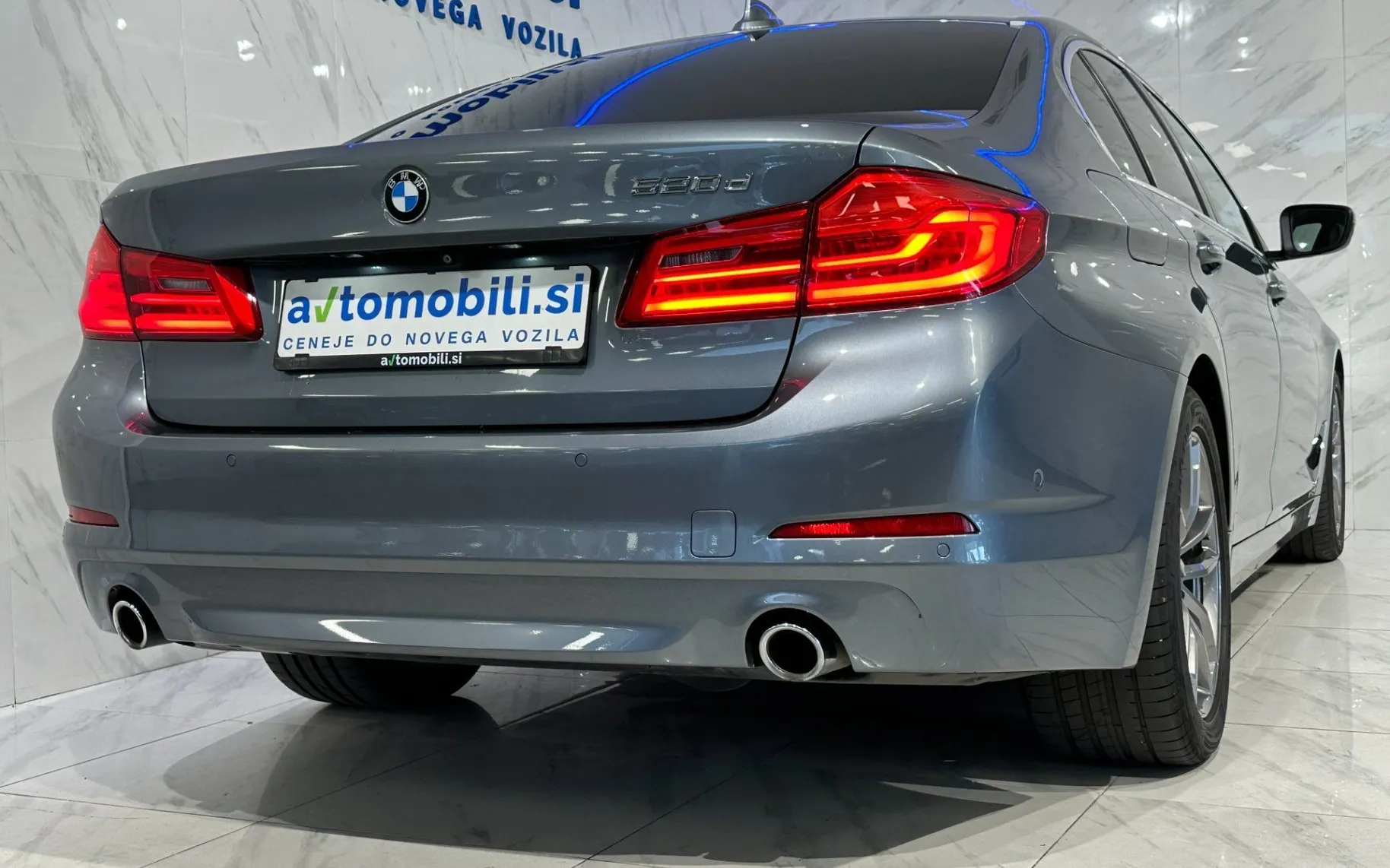 Zunanja slika - BMW serija 5: - 520d - Kamera - Memory - Gretje - AmbientL - Temp. - 6