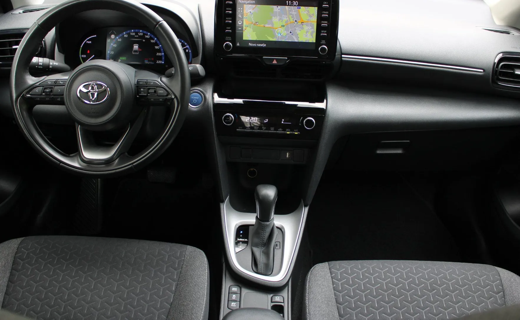 Zunanja slika - Toyota Yaris Cross - Hybrid 1.5 VVT-i Business Avt. - 11