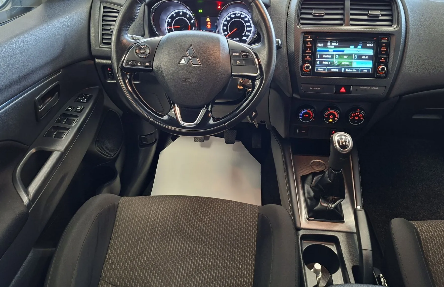 Zunanja slika - Mitsubishi ASX - 2.0 MIVEC 110 kW Intense+ 2WD-1.LASTNIK-SLO- - 8