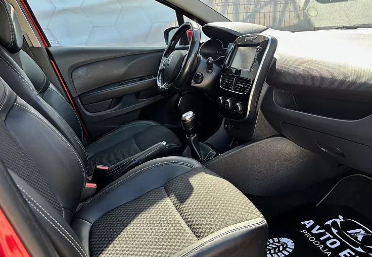 Zunanja slika - Renault Clio - TCe 90 Limited - FULL LED - NAVI - PDC - 83.200km - 9