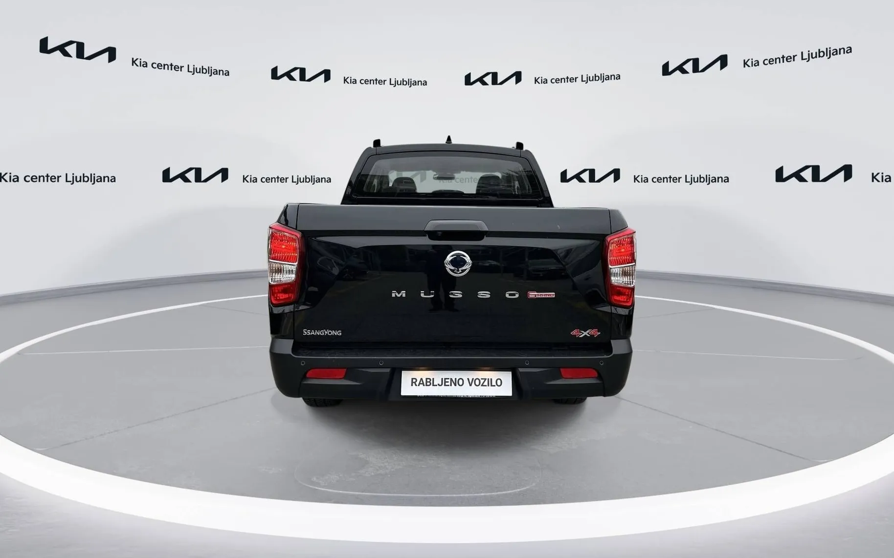 Zunanja slika - SsangYong Musso - Grand 2.2 XDi Ultimate 4WD AT... - 6