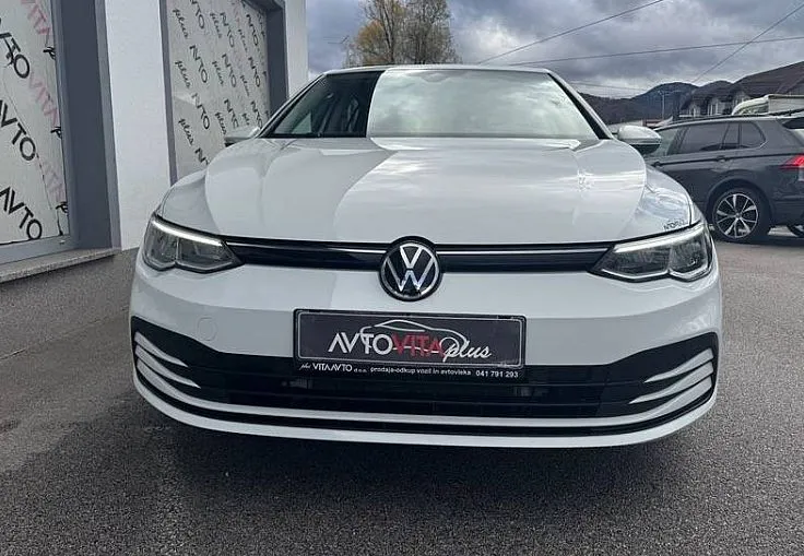 Zunanja slika - Volkswagen Golf - 2.0 TDI Life 85 Navi-Tempomat-Led-Slo-Prvi Lastnik - 2