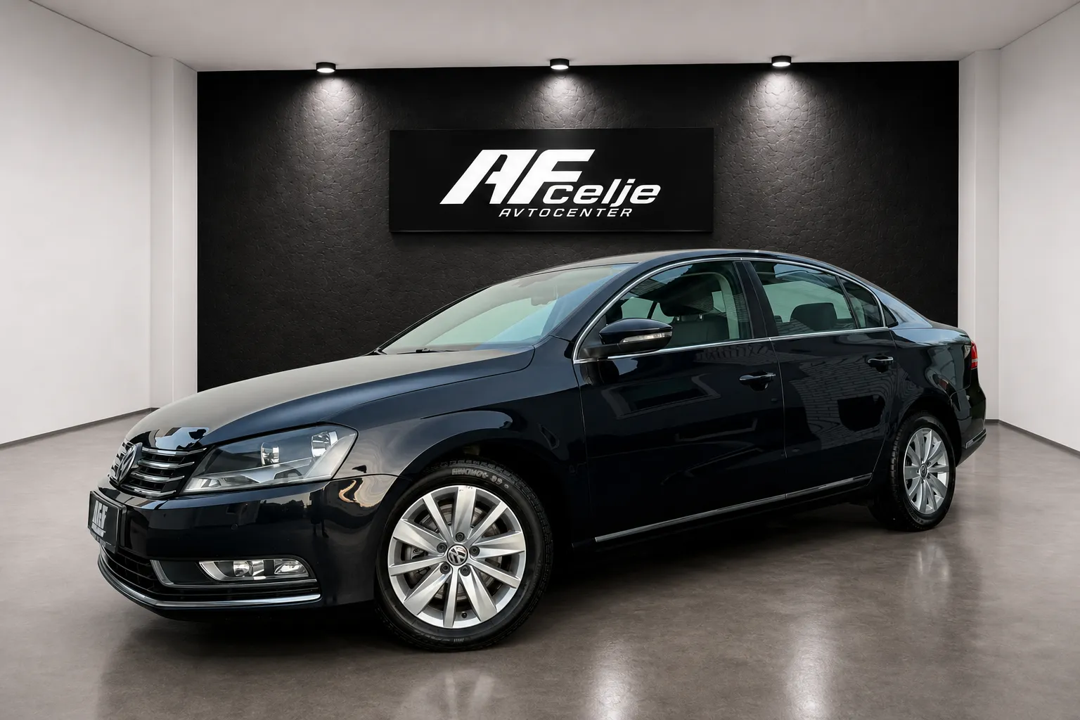 Zunanja slika - Volkswagen Passat - 2.0 TDI-LIZING ZA TUJCE-PDC-TEMPOMAT-ODLIČEN- - 1