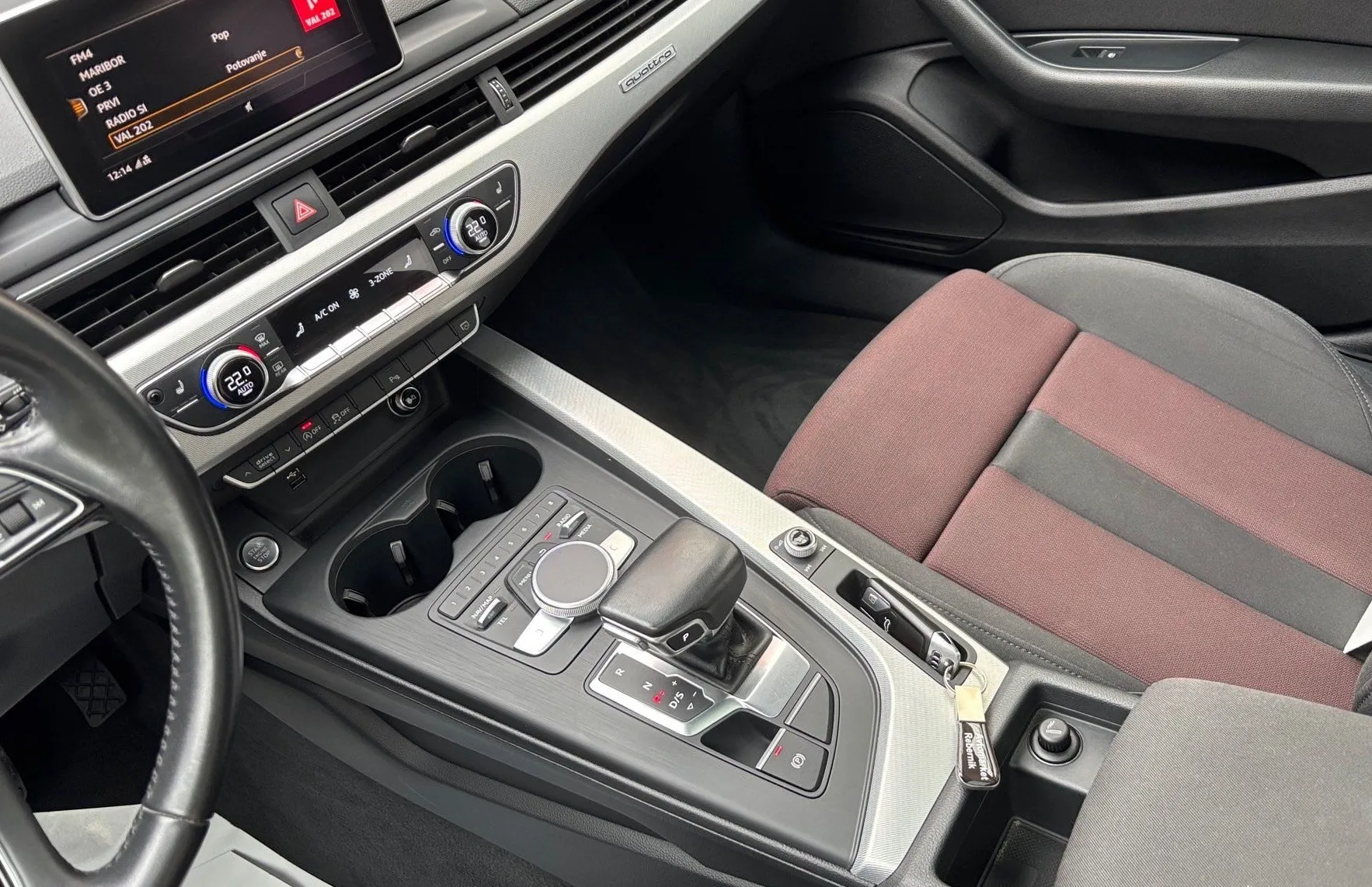 Zunanja slika - Audi A4 - SPORT QUATTRO S-TRONIC 2.0 TDI 190PS-ODLIČEN - 16