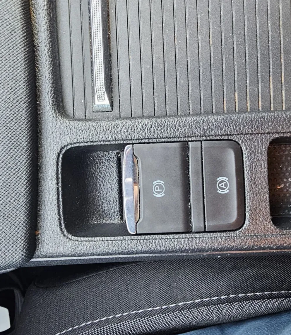 Zunanja slika - Škoda Octavia - 2.0 TDI  EXECUTIVE DSG|FuLED|alu|wirtual|Multifunk - 15