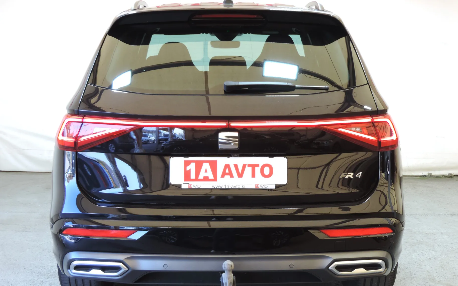 Zunanja slika - Seat Tarraco - 4Drive 2.0 TDI FR DSG KLJUKA-ACC-KAMERA - 7