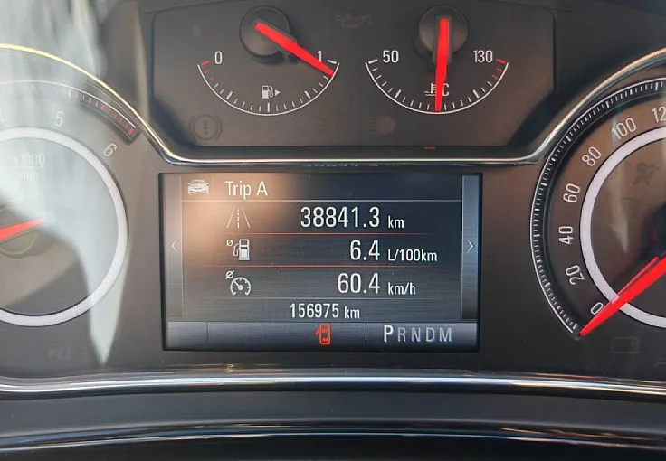 Zunanja slika - Opel Insignia - Tourer 2.0 CDTI°°AUT°°Gretje Navi Led Kamera - 10