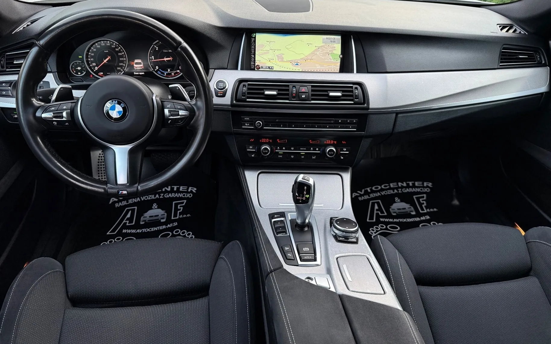 Notranja slika - BMW serija 5: - 520XD-4X4-AUT-M PAKET-DIGITALNI ŠTEVCI-BI XENON-.. - 12
