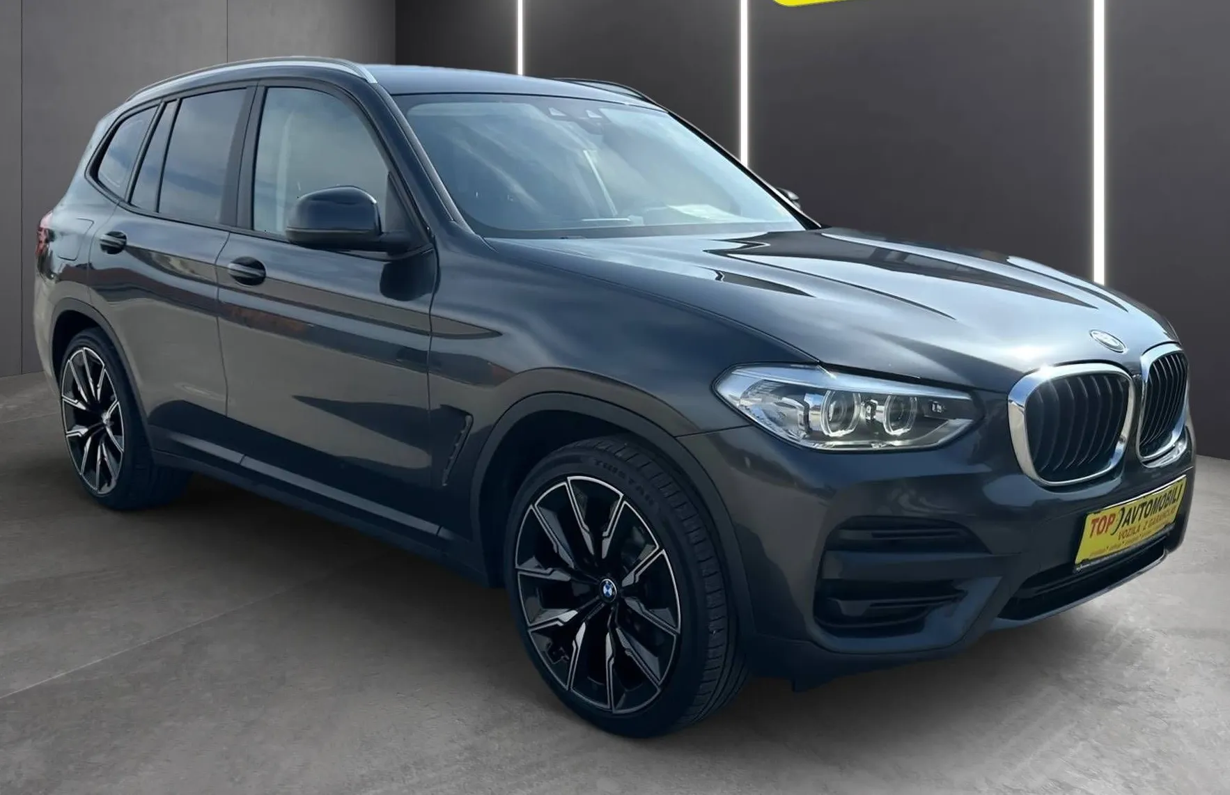 Zunanja slika - BMW X3 - serija : xDrive20i LED VITRUAL NAVI EL. SEDEŽI KLJUKA - 10