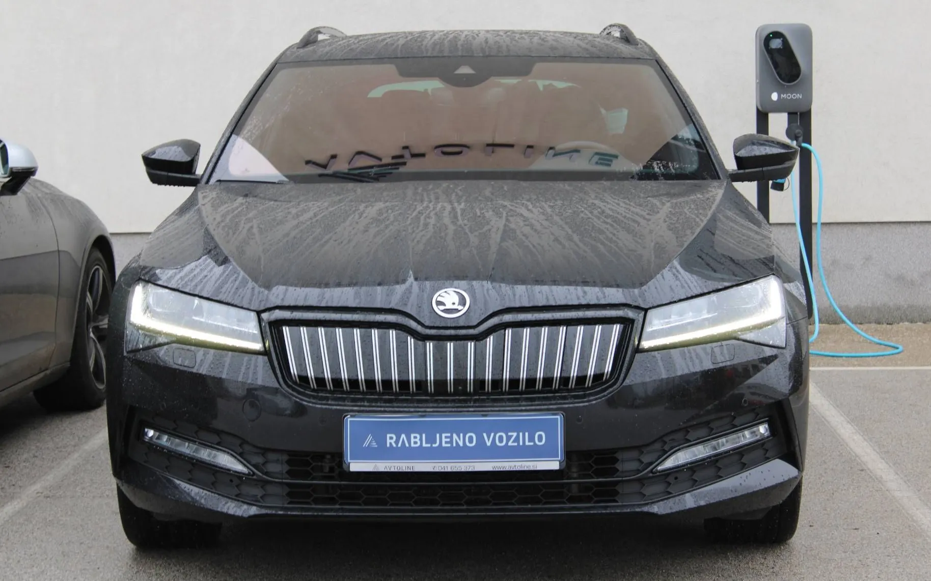 Zunanja slika - Škoda Superb - 1.4 TSI PHEV SPORTLINE Combi DSG... - 3