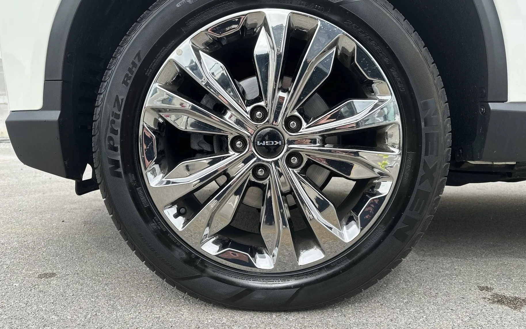 Notranja slika - SsangYong Rexton - 2.2 XDI AWD Limited Exclusive Panorama+ Avt. - 9