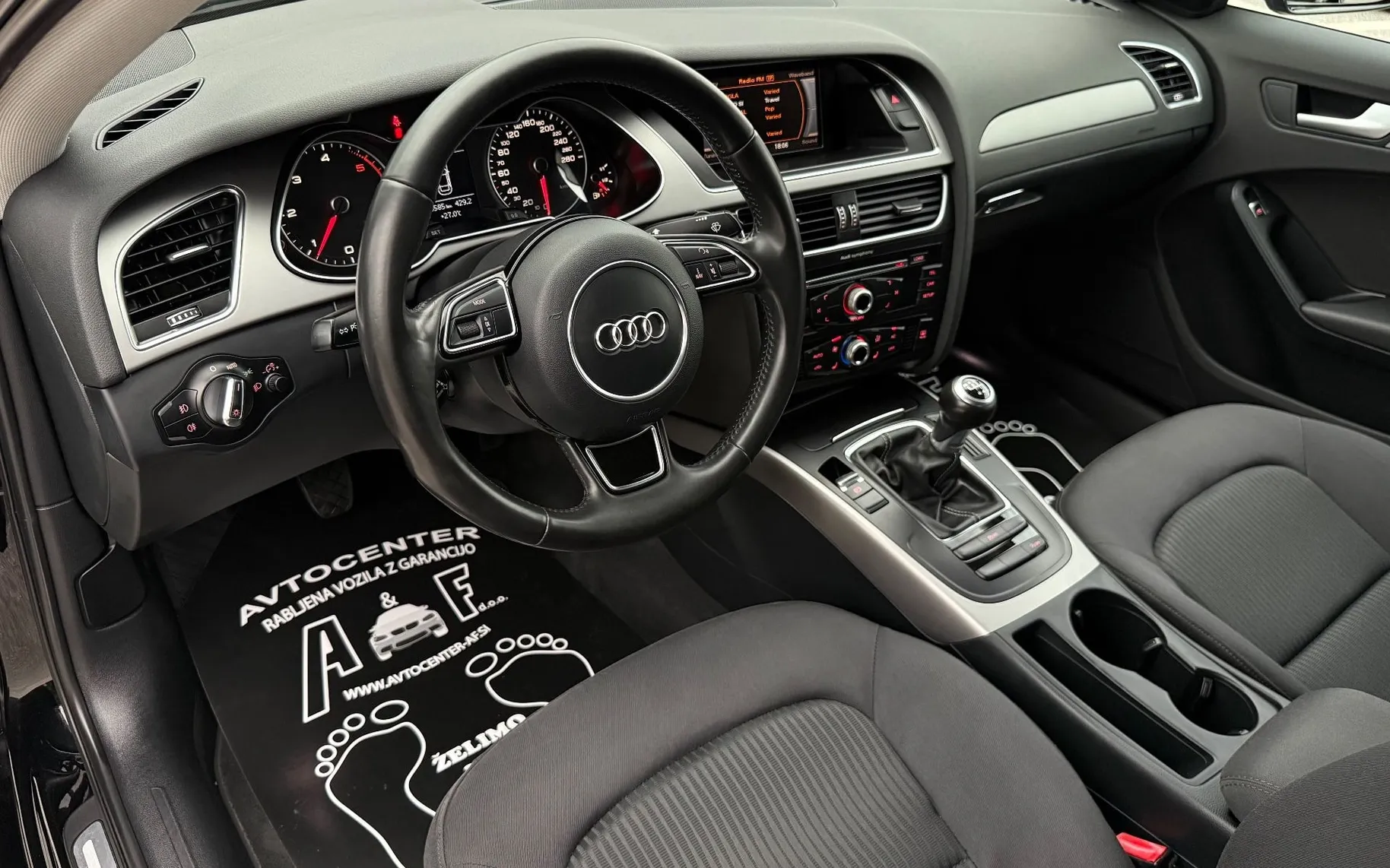 Notranja slika - Audi A4 - 2.0 TDI - 7