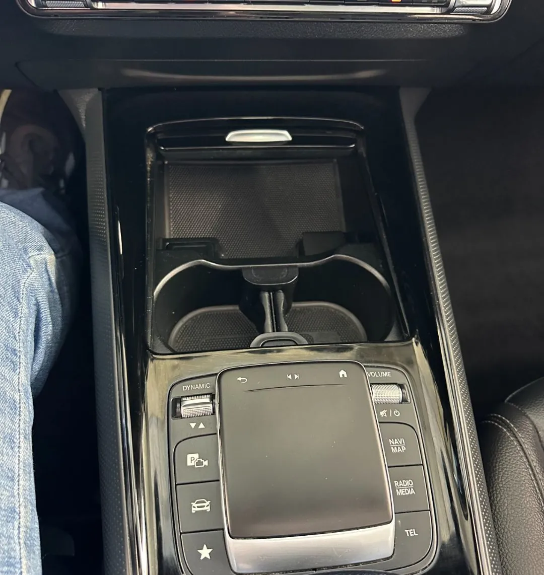Zunanja slika - Mercedes-Benz GLA-Razred - GLA 250 e Avt.KAMERA.PANORAMA.LED.USNJE.NAVI.TOP - 15