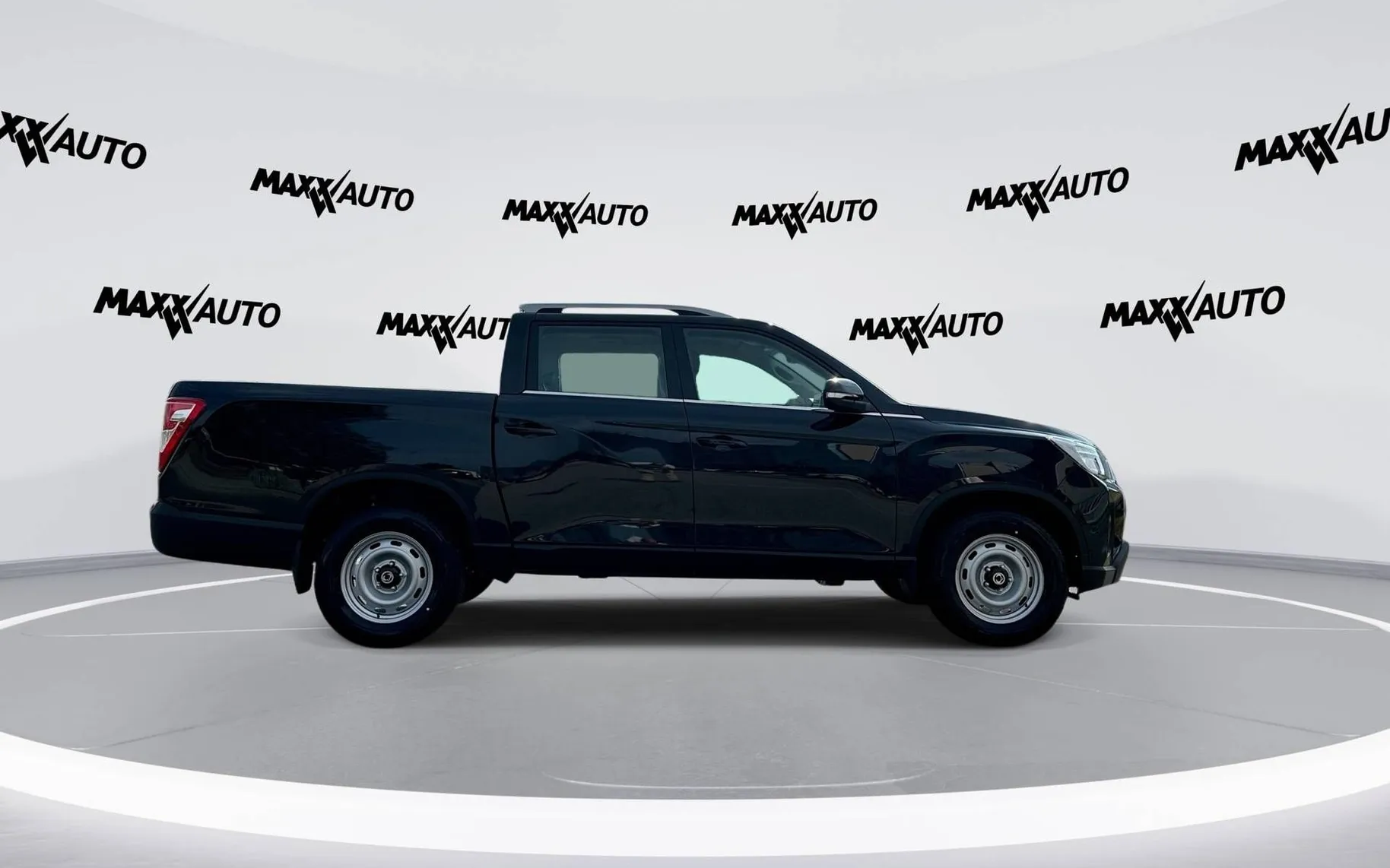 Zunanja slika - KG Mobility Musso - 2.2 XDI 4x4 M T ACTIVE+ - 4