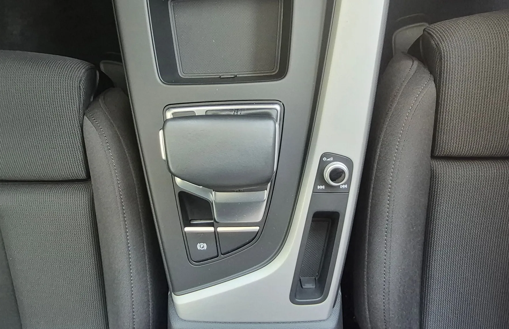 Zunanja slika - Audi A4 - 40 TDI quattro S tronic - VIRTUAL - LED - DRIVE S. - 13
