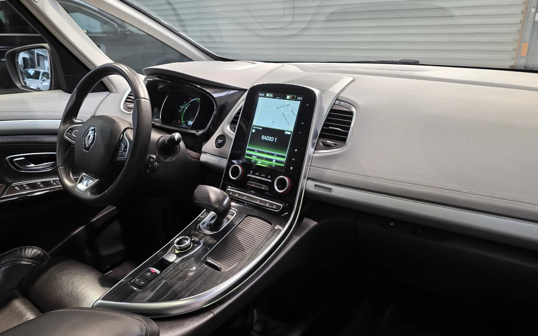 Zunanja slika - Renault Espace - dCi 160 Initiale Paris EDC SLO ACC PANO 4CONTROL LED - 10