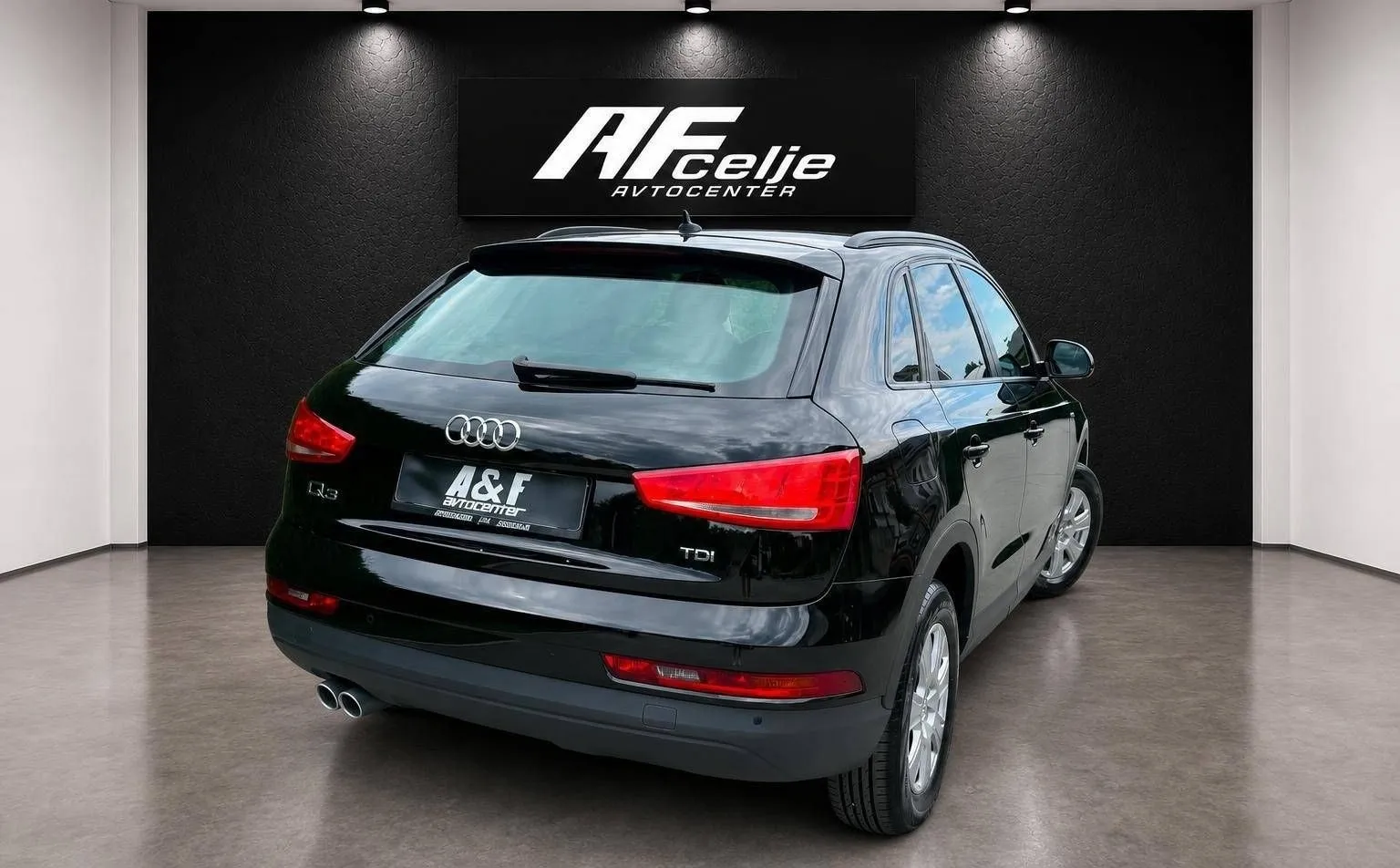 Zunanja slika - Audi Q3 - 2.0 TDI-S LINE-XENON+LED-LIZING ZA TUJCE-NAVI- - 5