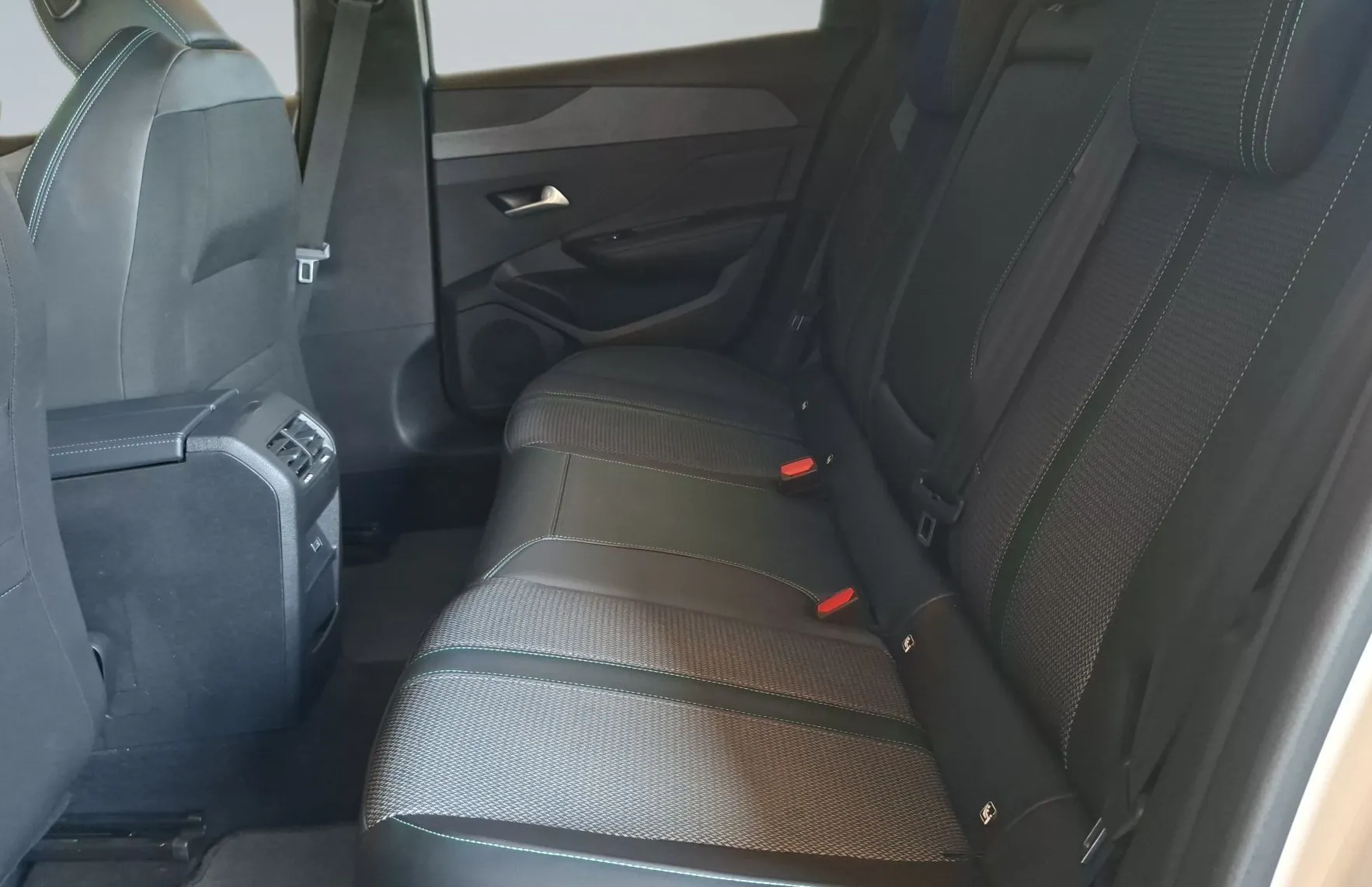 Zunanja slika - Peugeot 308 - SW 1.2 PureTech 130 STT Allure Avt. - 11