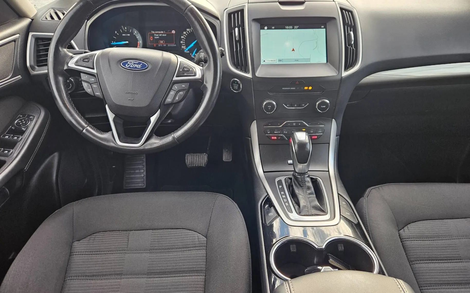 Notranja slika - Ford Galaxy - 2.0 TDCi Titanium AVT.  NAVI 7 SEDEŽEV - 8