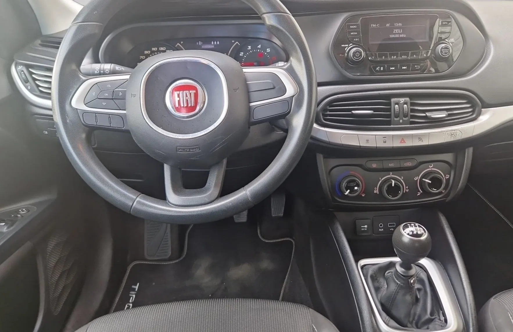 Zunanja slika - Fiat Tipo - 1.4 16V Easy - 10