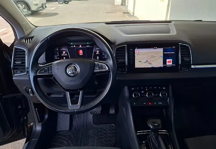 Zunanja slika - Škoda Karoq - 1.6 TDI Sportline AT+VIRTUAL+VELIK SERVIS NAREJEN - 4