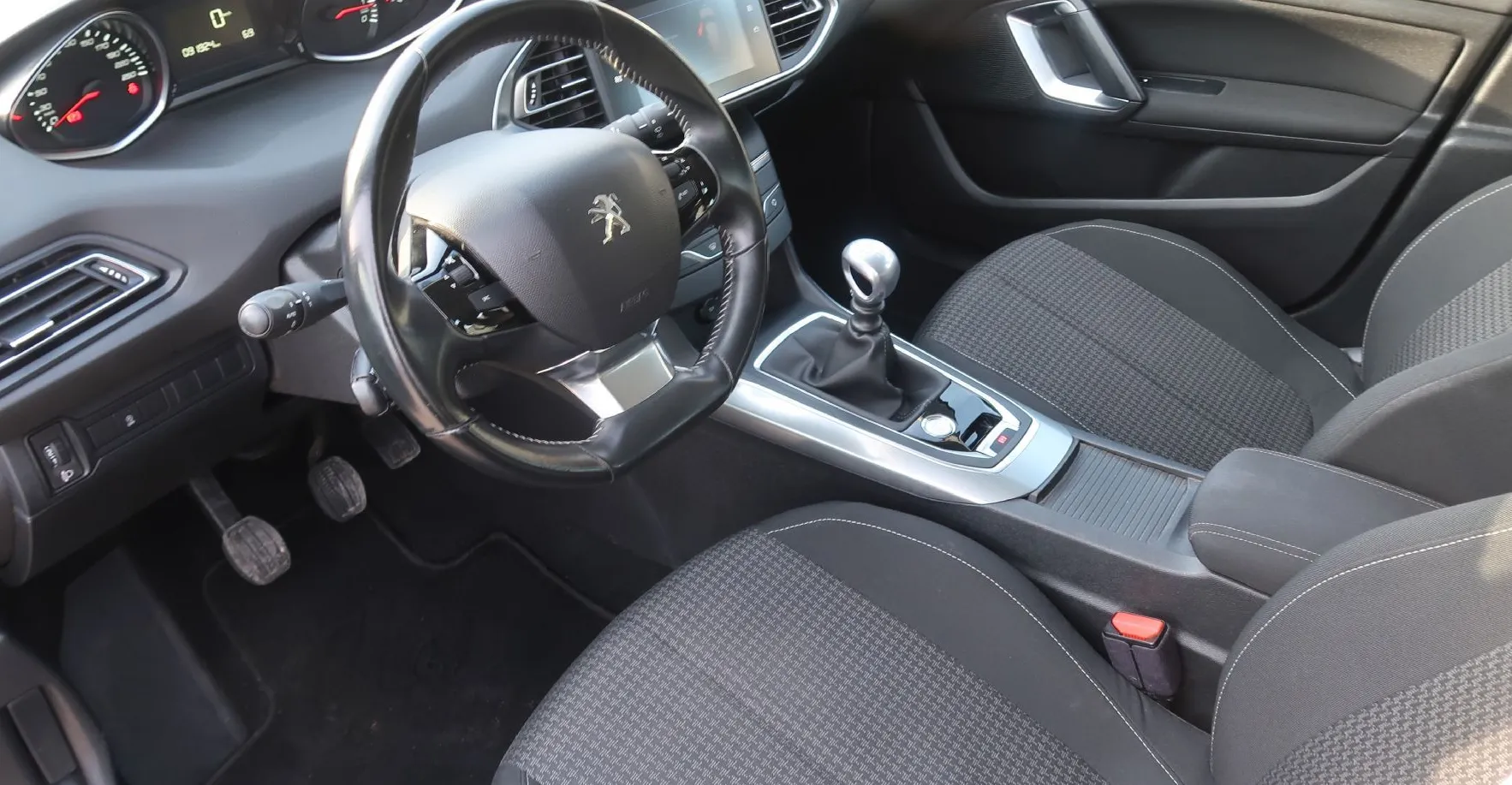 Zunanja slika - Peugeot 308 - 1.2 PureTech 110 S S Active-Keyless go-NAVI-PDC - 12