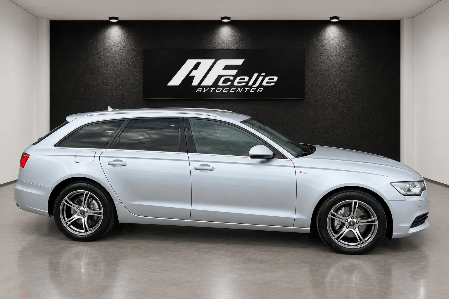 Zunanja slika - Audi A6 Avant - 2.0 TDI ultra S-tronic - 4