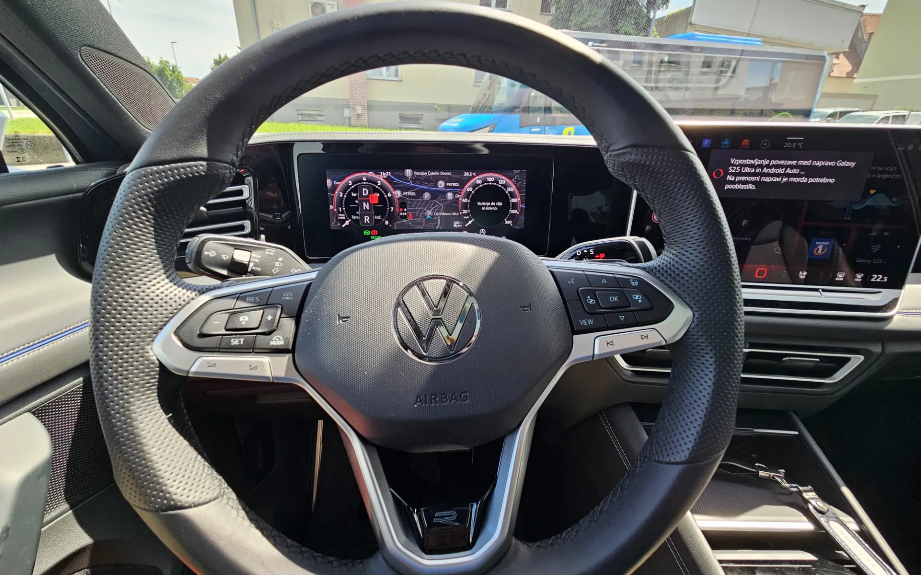 Zunanja slika - Volkswagen Tiguan - 1.5 eTSI 4Joy DSG - 9