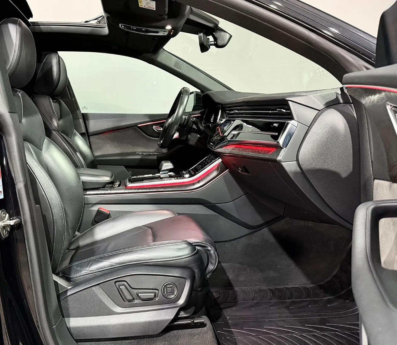Zunanja slika - Audi Q8 - QUATTRO - ZRAČNO - PANO - MATRIX - KAMERA - ... - 13