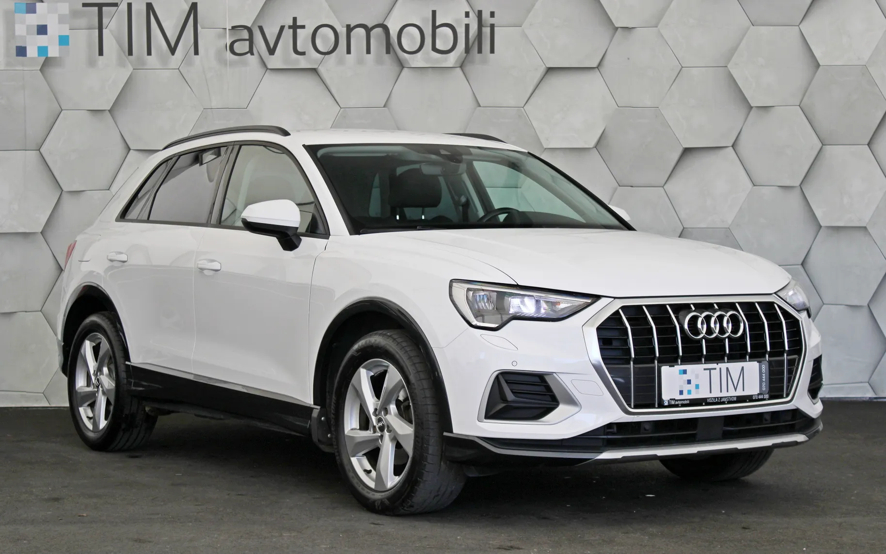 Zunanja slika - Audi Q3 - 35 TFSI S-Tronic Advanced 150KM VIRTUAL LED - 2
