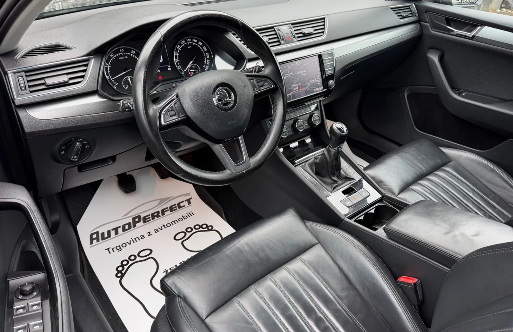 Zunanja slika - Škoda Superb - Combi 1.4 TSI Style |ACC|KEYLESS|KLJUKA|KAM|MEMORY - 9