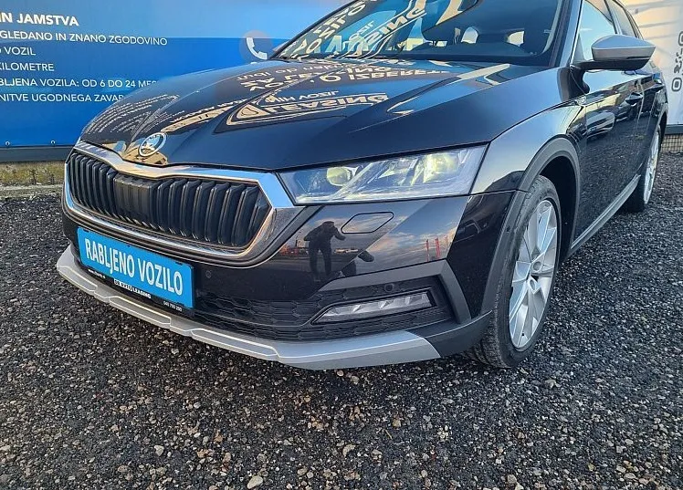 Zunanja slika - Škoda Octavia - 2.0 TDI Scout 4x4 DSG.MATRIX.HUD.MEMORY.VSE ASIST - 5