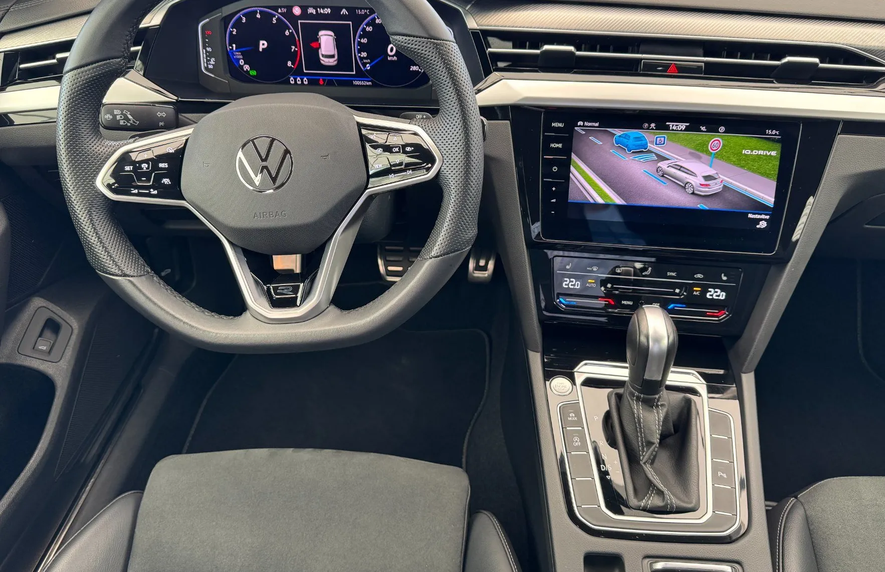 Zunanja slika - Volkswagen Arteon - Shooting Brake R-Line 2.0 TSI DSG LED-NAVI-EASY OPEN-OGR. - 8