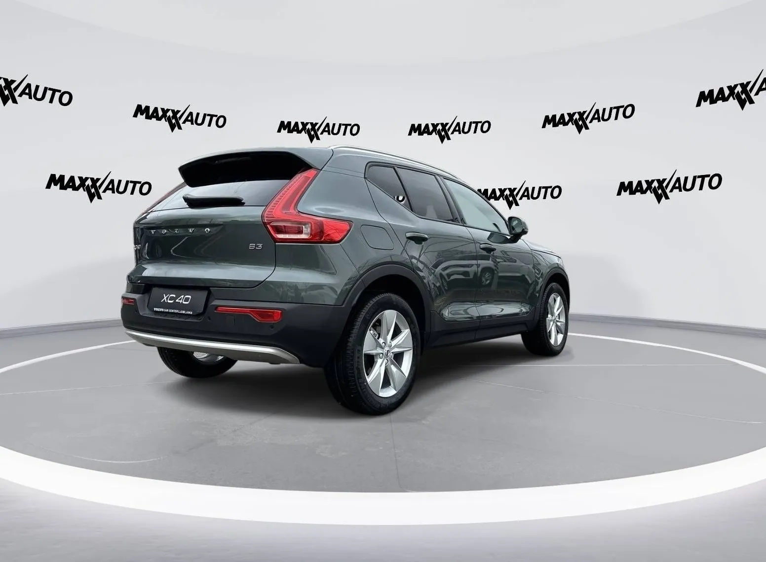 Zunanja slika - Volvo XC40 - B3 P Core AT DCT... - 5