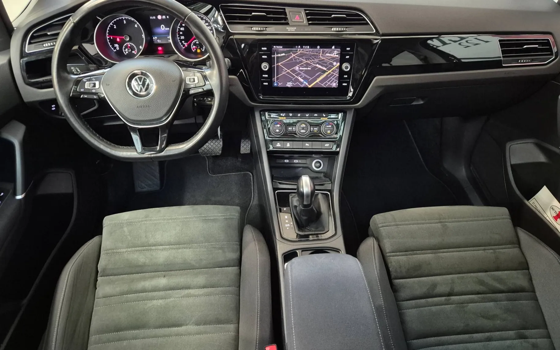 Zunanja slika - Volkswagen Touran - 2.0 TDI Highline 150 PANORAMA-LED-KLJUKA... - 6