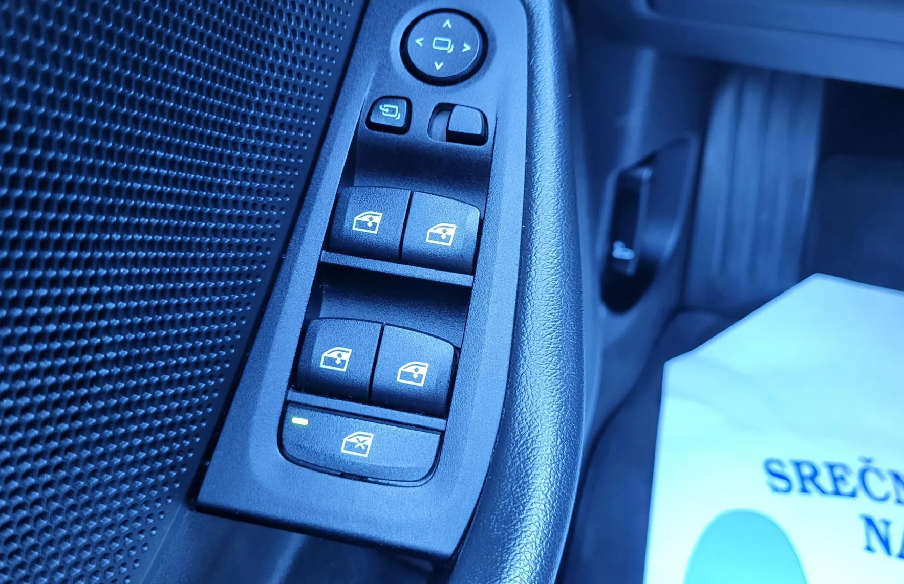 Zunanja slika - BMW Serija 1 - : 116d AUT navi-alu-pdc-kamera-servisiran-virtual - 17