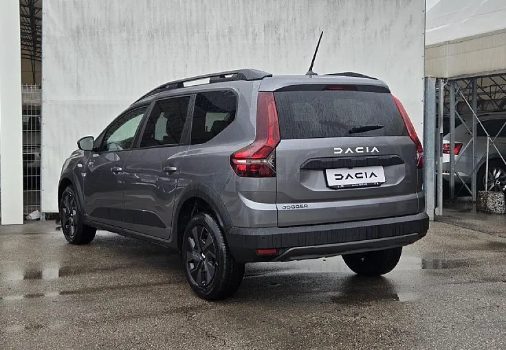Zunanja slika - Dacia Jogger - Expression 110 + Paket Varnost + My Revision - 6