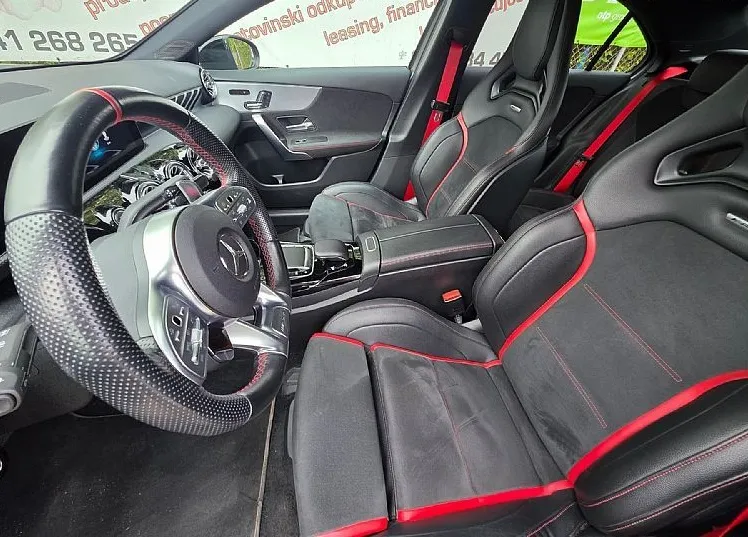 Zunanja slika - Mercedes-Benz A-Razred - A35 7G-DCT 4-MATIC AMG LED-PANO-KAMERA-AKRAPOVIĆ - 10