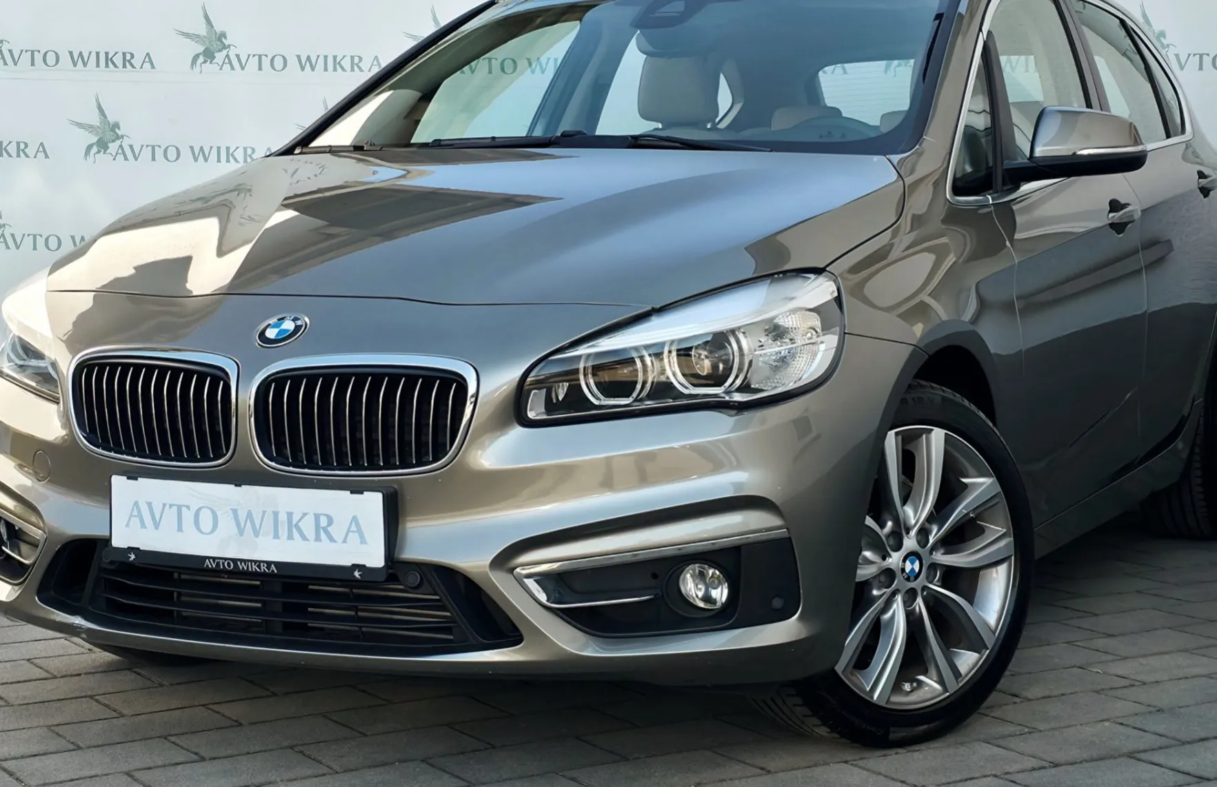 Zunanja slika - BMW Serija 2 - Active Tourer: 218d Luxury Line FULLED•GRETJE•AMBIENT•KE - 2