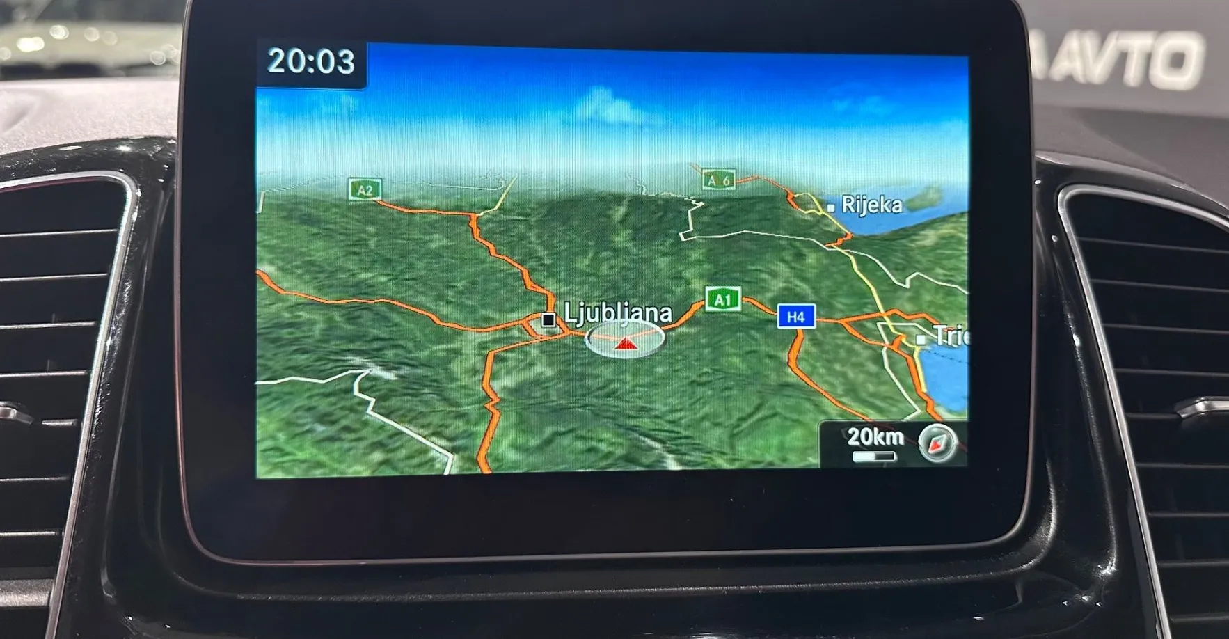 Zunanja slika - Mercedes-Benz GLE-Razred - GLE 250 d 4MATIC Avt. AMG-AIRMATIC-PANORAMA-KAMERA - 14