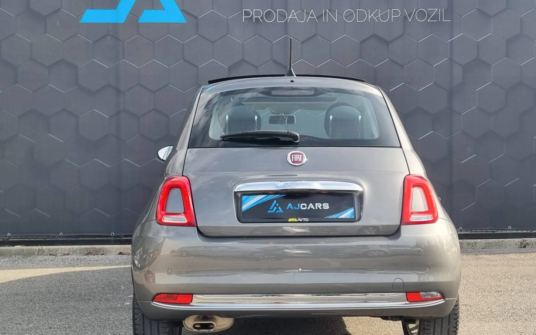 Zunanja slika - Fiat 500 - 1.2 Lounge-Panorama-2xLED-PDC-Tempmat-Touchscreen - 6